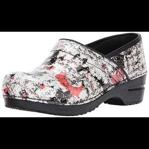 🌟ON HOLD🌟 SANITA WOMEN’S SANDRA WORK CLOG
